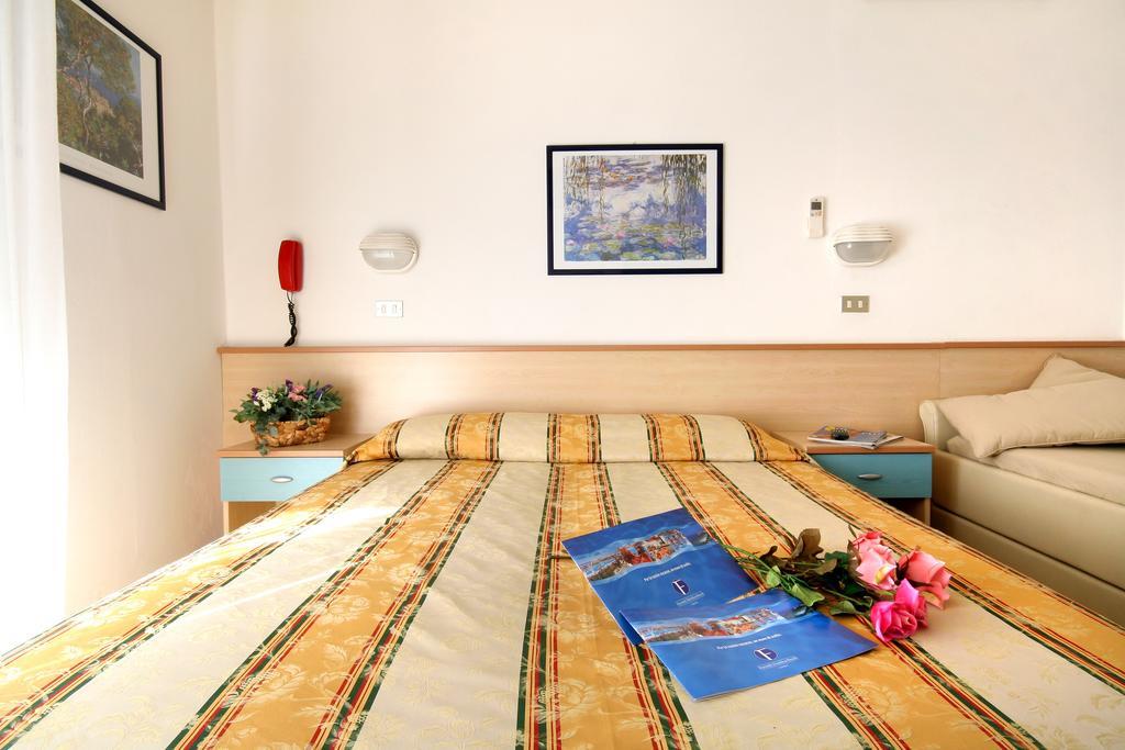 Hotel Major Cattolica Extérieur photo